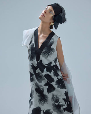 Exclusive Fish Print Sleeveless Crepe Dress White