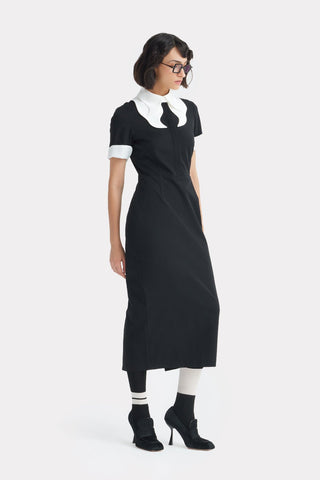 Polished Fitted Midi Short Sleeve Dress - Black - Julia Allert