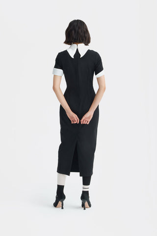 Polished Fitted Midi Short Sleeve Dress - Black - Julia Allert