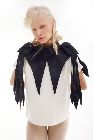 Sculptural Satin Statement Collar – Black - Julia Allert