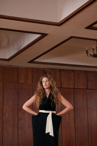 Sculptural Sleeveless V-Neck Midi Dress With Belt Black - Julia Allert