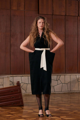 Sculptural Sleeveless V-Neck Midi Dress With Belt Black