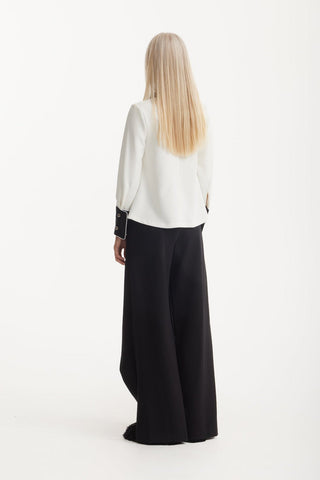 Semi-Formal Blouse With Contrasting Details Ecru - Julia Allert