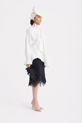 Sophisticated High-Waisted Skirt With Lace Hem Black - Julia Allert