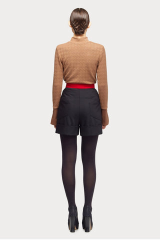 Stylish High-Waisted Red Waistband Shorts Black - Julia Allert