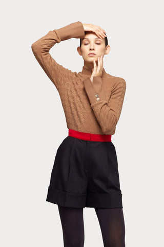 Stylish High-Waisted Red Waistband Shorts Black - Julia Allert