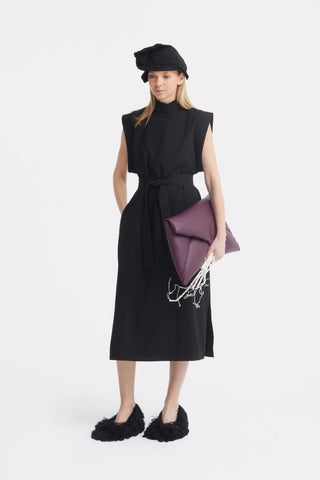 Stylish Straight Dress With Belt Black - Julia Allert