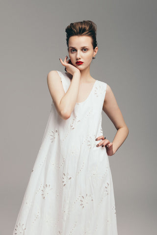 Summer Cotton Sleeveless Eyelet Dress With Balloon Hem White