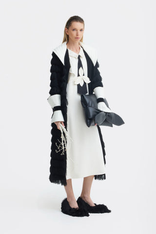 Textured Ankle-Length Cape-Style Trench - Black - Julia Allert