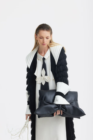 Textured Ankle-Length Cape-Style Trench - Black - Julia Allert