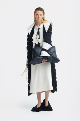 Textured Ankle-Length Cape-Style Trench - Black - Julia Allert