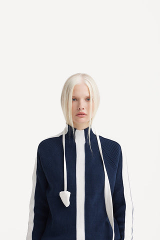 Two-Tone Ribbed Wool Sweater – Navy & White - Julia Allert